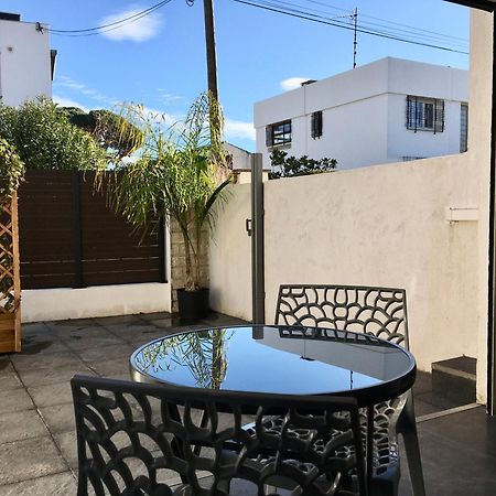 Plage A 400 M Studio Tout Confort Terrasse Clim Parking Ιέρ Εξωτερικό φωτογραφία
