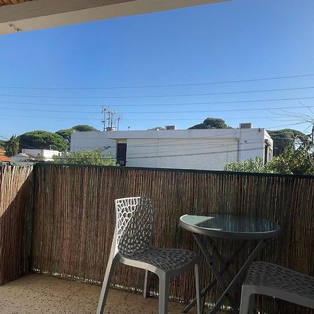 Plage A 400 M Studio Tout Confort Terrasse Clim Parking Ιέρ Εξωτερικό φωτογραφία