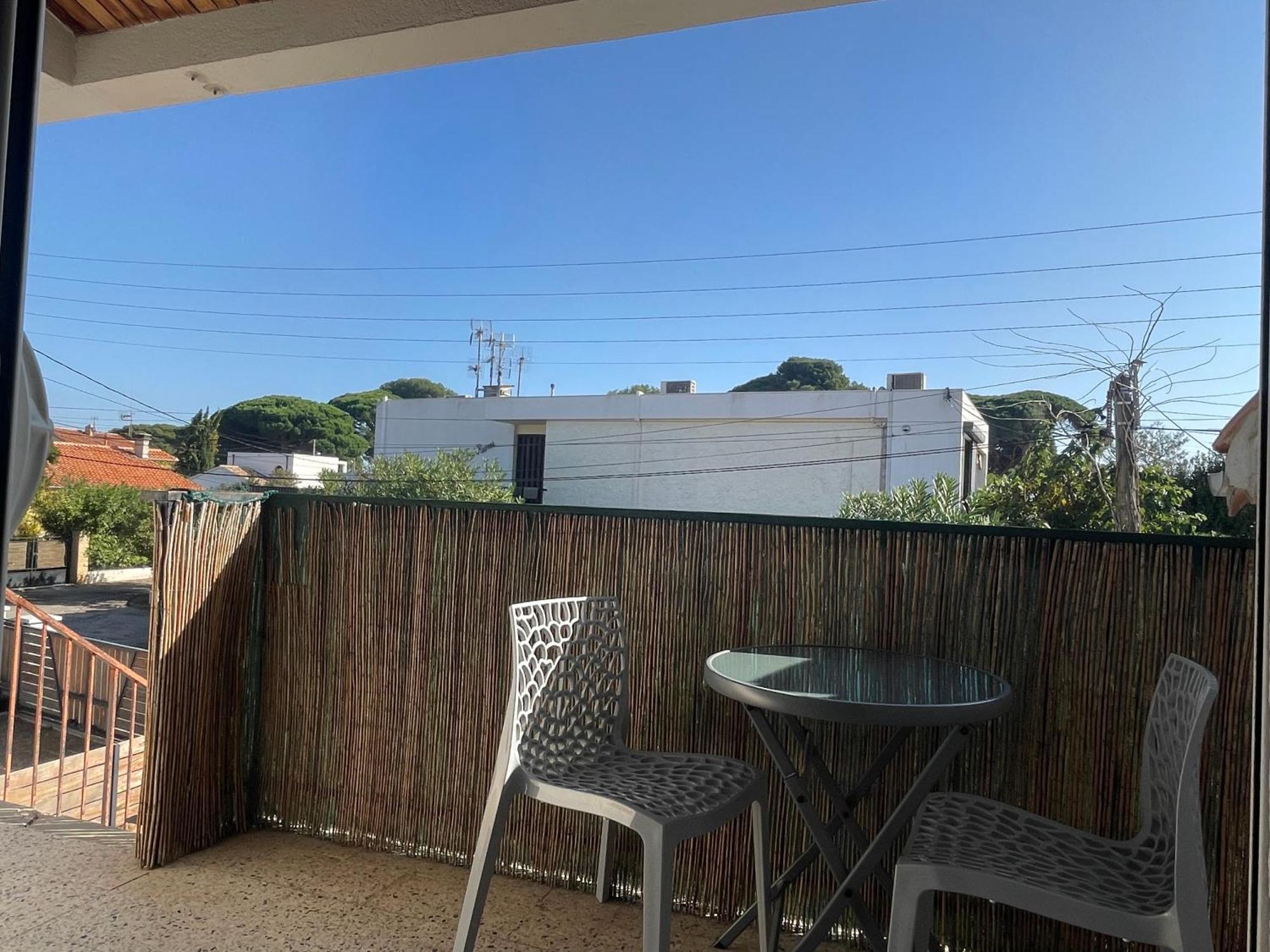 Plage A 400 M Studio Tout Confort Terrasse Clim Parking Ιέρ Εξωτερικό φωτογραφία